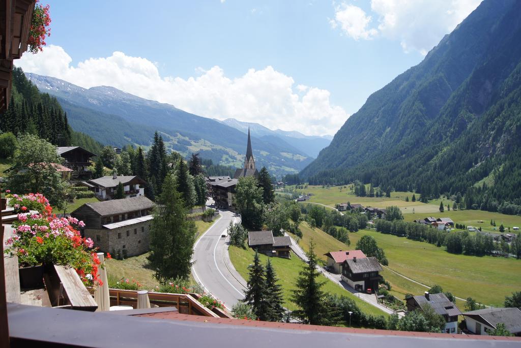 Panoramahotel Lärchenhof Heiligenblut Rum bild